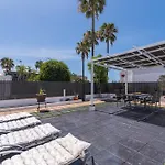 Holiday home Vivelorural Club 14, Terraza Y Piscina