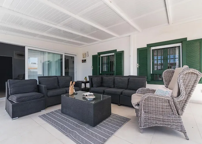 Vivelorural Club 14, Terraza Y Piscina Holiday home