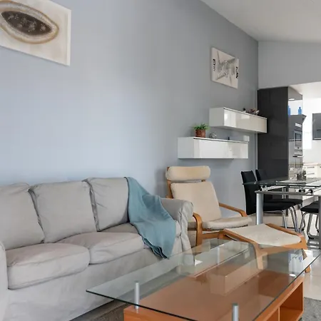 Vivelorural Club 14, Terraza Y Piscina Holiday home *