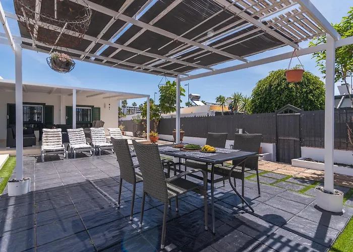 Vivelorural Club 14, Terraza Y Piscina 펜션